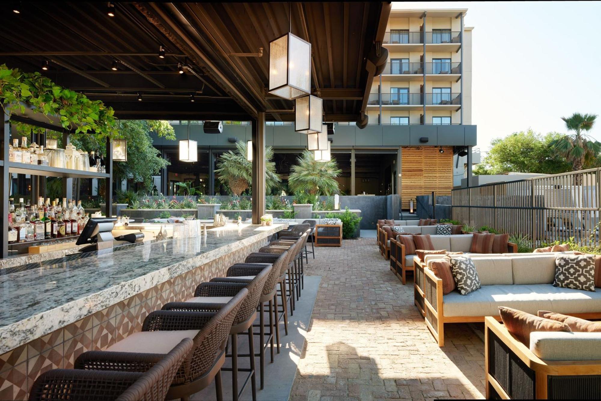 Plaza San Antonio Hotel & Spa, Autograph Collection Exterior photo