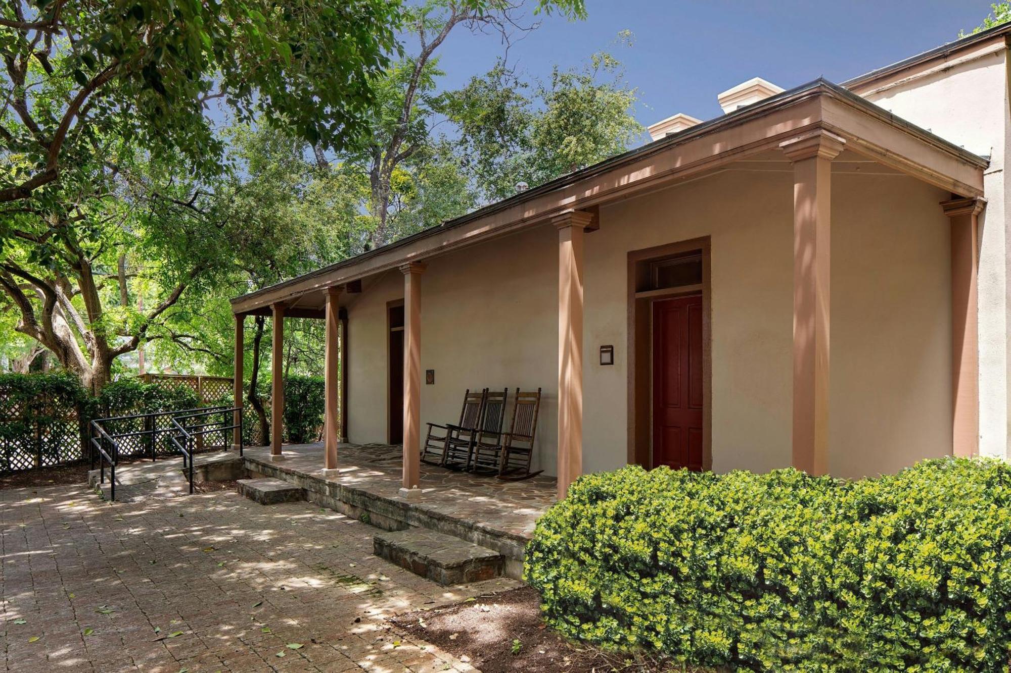 Plaza San Antonio Hotel & Spa, Autograph Collection Exterior photo